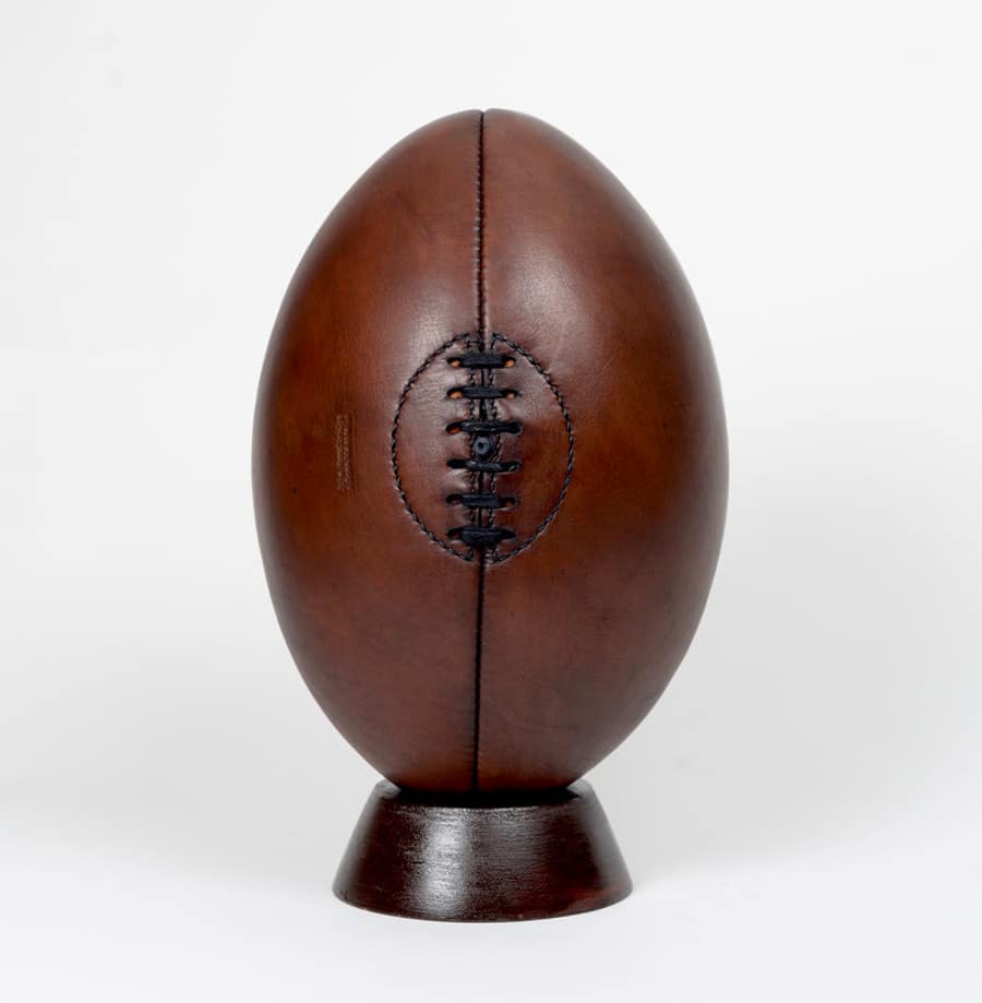 Ballon de rugby gallois petit / ballon de rugby vintage en cuir / Welsh  Rugby / Cadeau pour adolescent / décoration vintage / Cadeau fête des Pères  / Sport rétro -  France